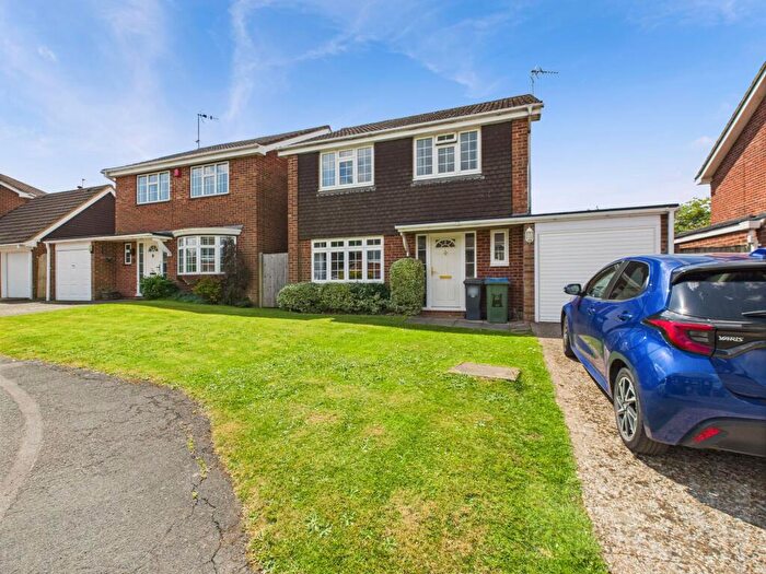 4 Bedroom Detached House To Rent In Rook Way, Horsham, RH12