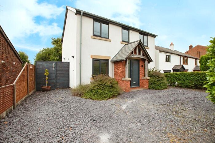 4 Bedroom Detached House For Sale In Leyland Road, Penwortham, Preston, Lancashire, PR1