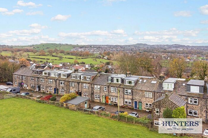 5 Bedroom Property For Sale In Mount Pleasant, Guiseley, Leeds, LS20