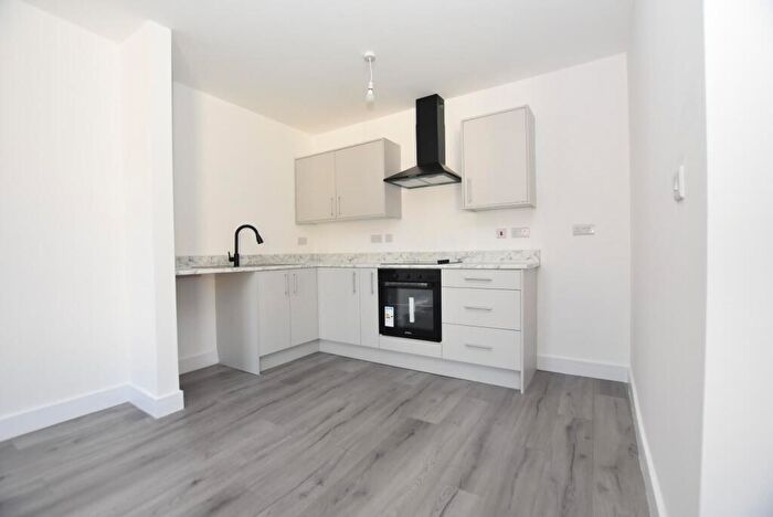 1 Bedroom Flat To Rent In Flat C, Occupation Road, Newbold, S41