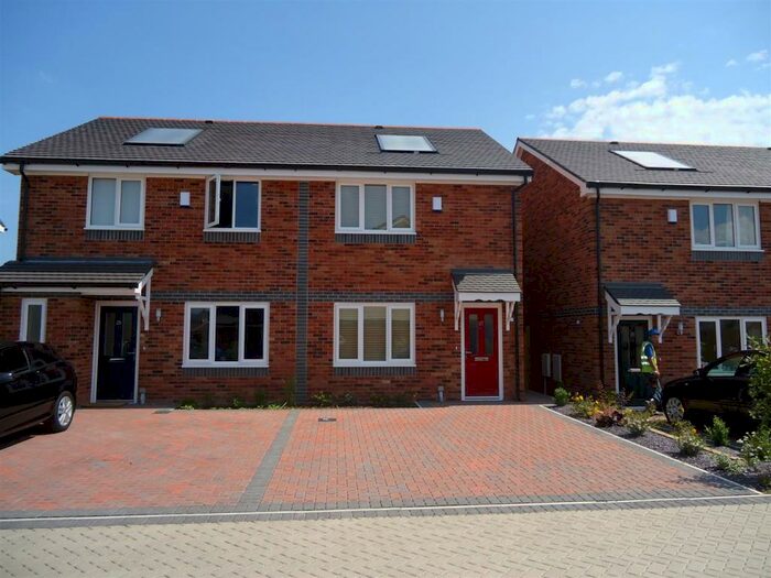 Houses to rent in Colwyn Bay, Conwy