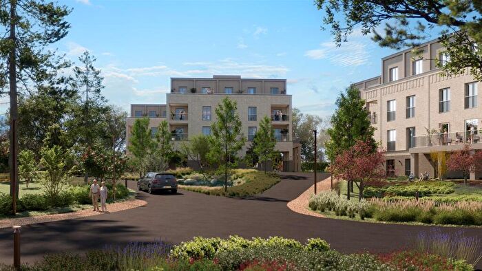 2 Bedroom Apartment For Sale In Prestigious Penthouse Apartment - West Malling, ME19