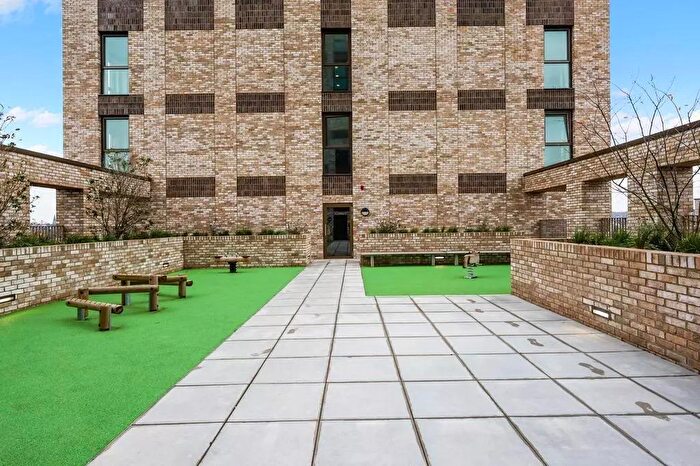 1 Bedroom Apartment To Rent In Mile Walk, London, NW6