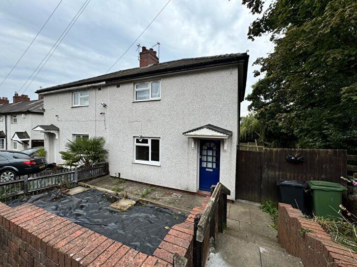 2 Bedroom House To Rent In Beechwood Road, Dudley, DY2