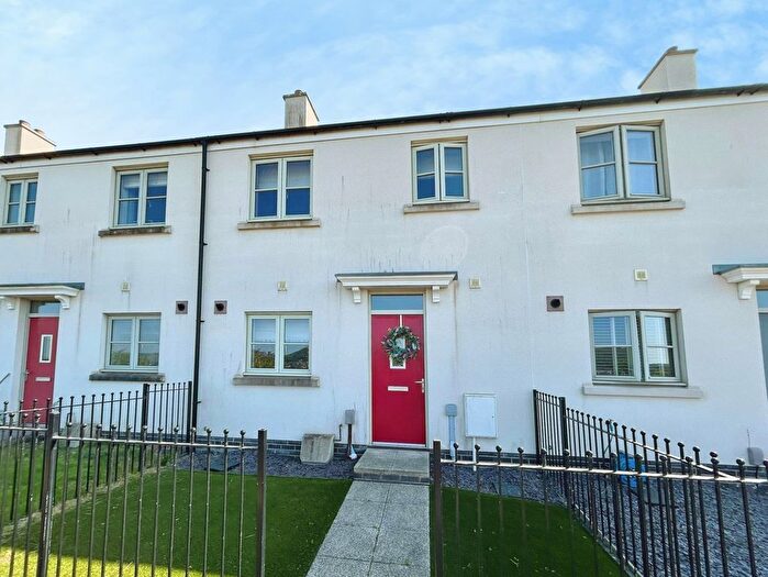 3 Bedroom Terraced House For Sale In Ridgeway Lane, Llandarcy, SA10