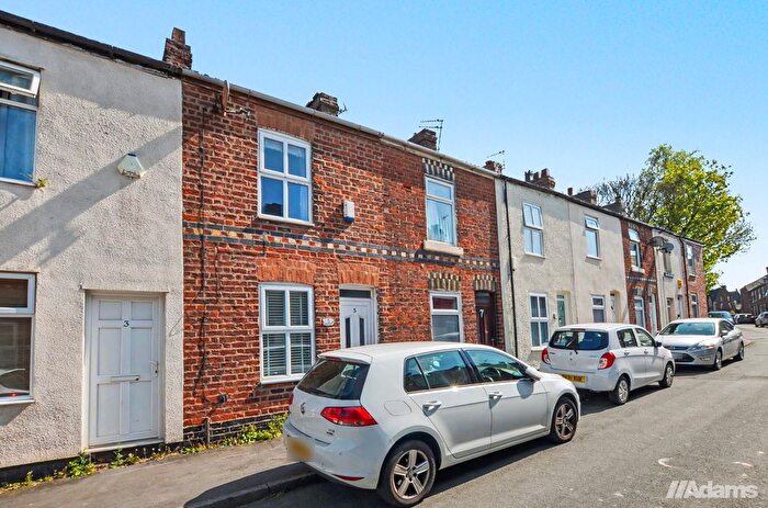 2 Bedroom Terraced House For Sale In Arthur Street, Runcorn, WA7