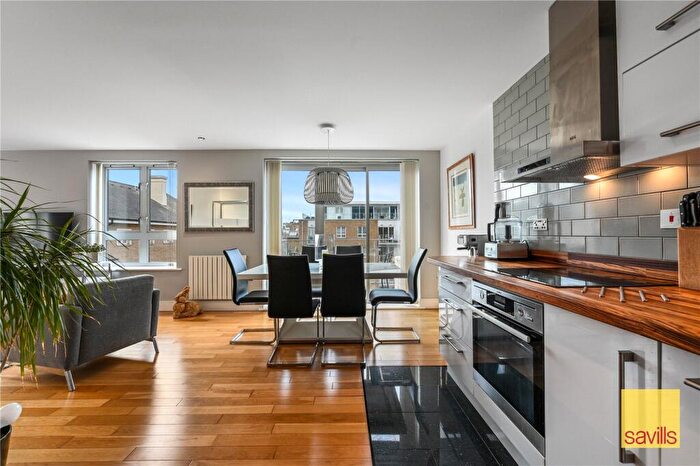 2 Bedroom Apartment For Sale In Adriatic Building, Narrow Street, Limehouse, London, E14