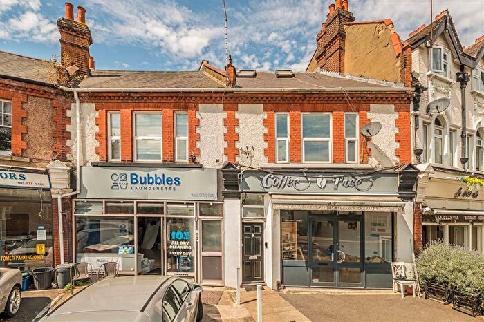 1 Bedroom Flat To Rent In Waldegrave Road, Teddington, TW11