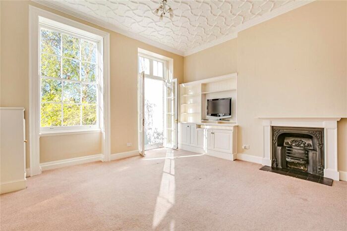 2 Bedroom Flat To Rent In Highbury Terrace, Highbury, N5