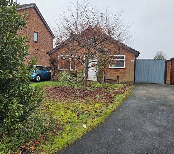 2 Bedroom Detached Bungalow For Sale In Rugeley Avenue, Long Eaton, Derbyshire, NG10
