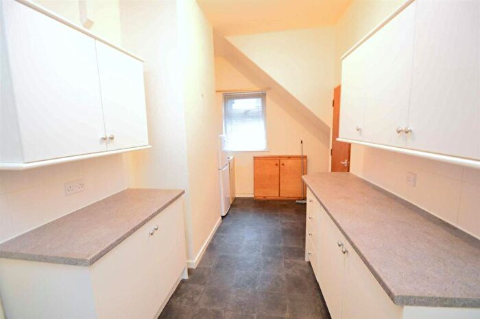 1 Bedroom House To Rent In Hatton Street, Macclesfield, Cheshire, SK11