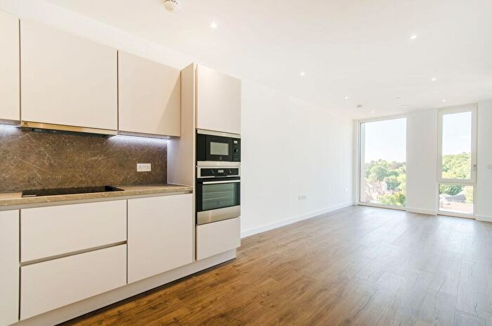 1 Bedroom Flat To Rent In College Road, Harrow, HA1