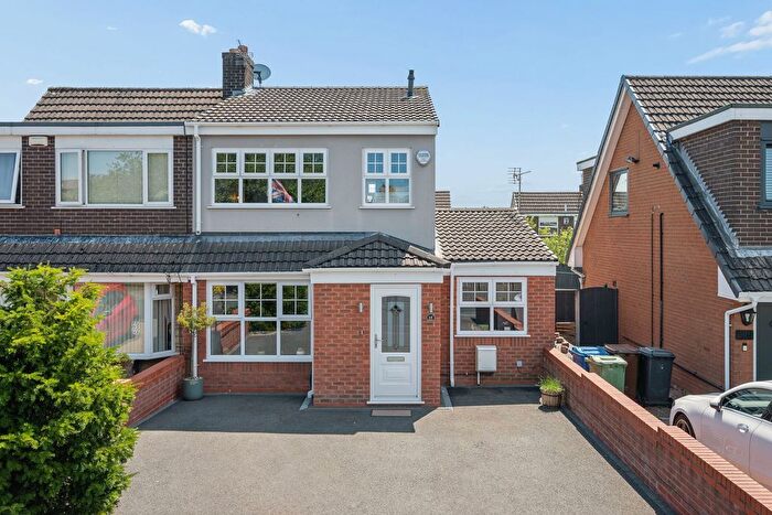 4 Bedroom Semi-Detached House For Sale In Thirlmere Avenue, Tyldesley, M29