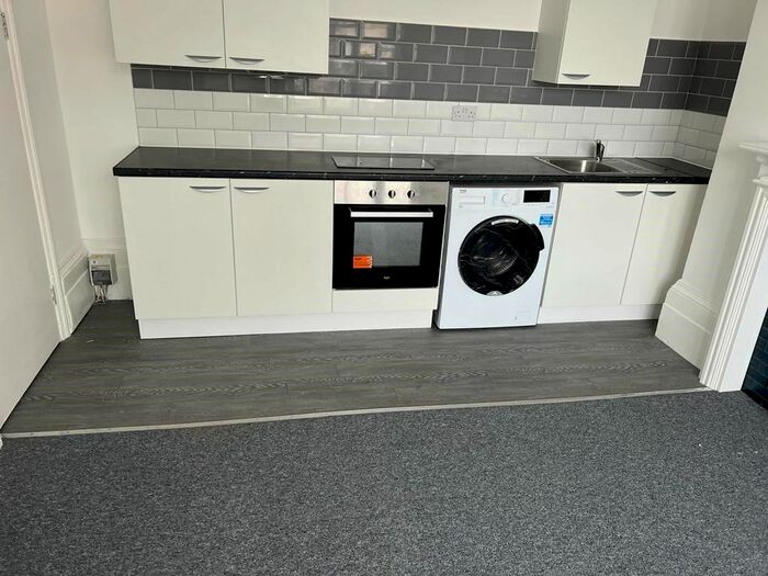 Studio To Rent In Nelson Place, Broadstairs, CT10