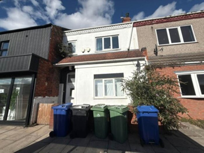 2 Bedroom Flat To Rent In Cleethorpe Road, Grimsby, DN31
