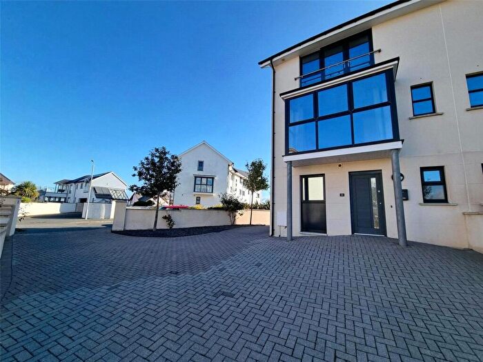 4 Bedroom End Of Terrace House For Sale In The Crescent, Pennar, Pembroke Dock, Pembrokeshire, SA72