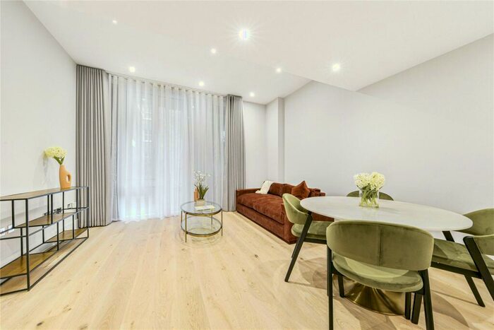 1 Bedroom Apartment To Rent In Baker Street, Marylebone, London, NW1