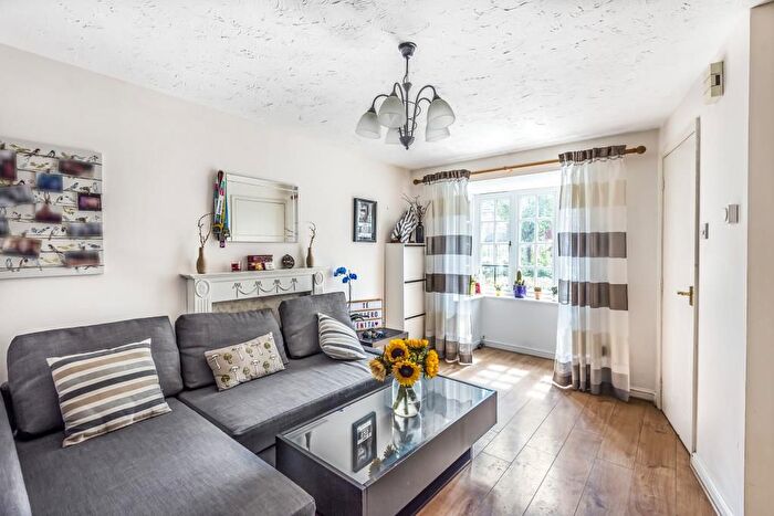 2 Bedroom Terraced House To Rent In Didcot, Oxfordshire, OX11