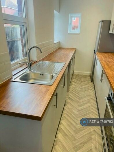 3 Bedroom Terraced House To Rent In Bolingbroke Road, Coventry, CV3