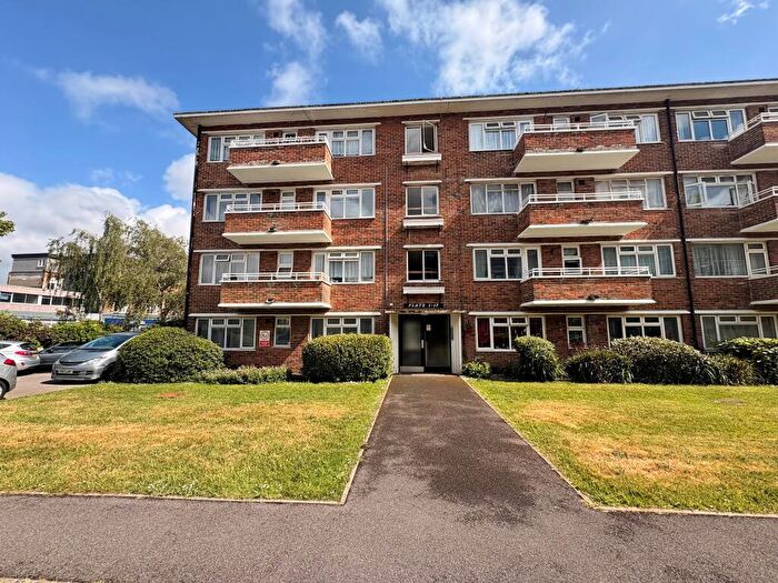 1 Bedroom Flat For Sale In Lumsden Mansions, Shirley Road, Southampton, SO15