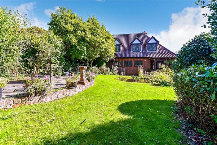 4 Bedroom Detached House For Sale In Birchwood Avenue, Southborough, Kent, TN4