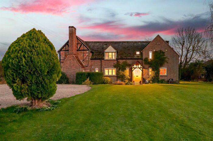 5 Bedroom Detached House For Sale In Cuxham, Watlington, Oxfordshire, OX49