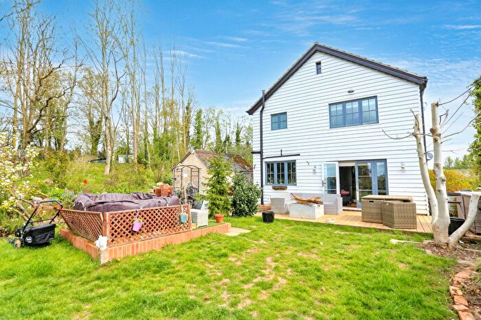 3 Bedroom Semi-Detached House For Sale In Porters Lane, Ospringe, Faversham, ME13