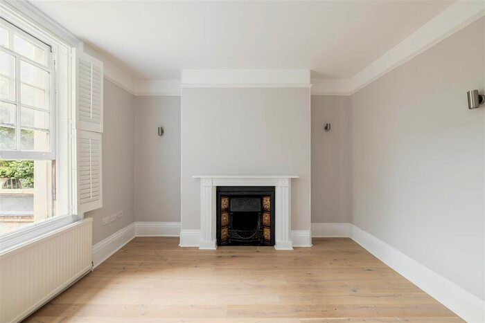 1 Bedroom Flat To Rent In Heathfield Terrace, London, W4