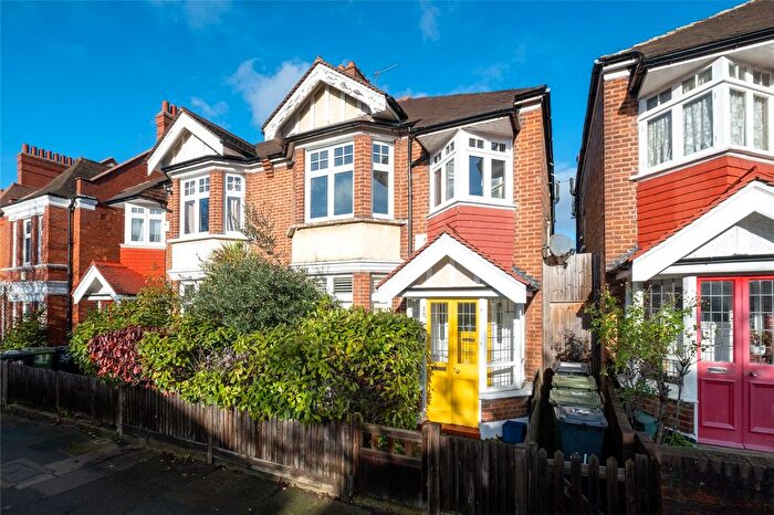 2 Bedroom Maisonette To Rent In Downton Avenue, Streatham Hill, Lambeth, London, SW2