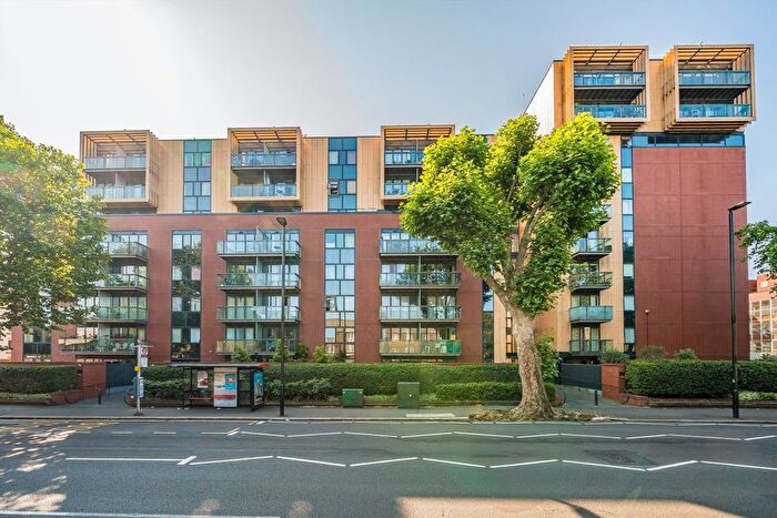 1 Bedroom Flat To Rent In London Road, Isleworth, TW7