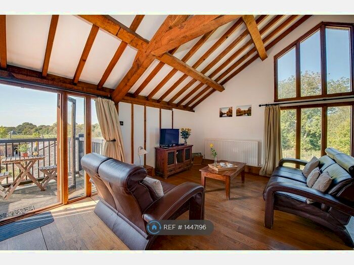 1 Bedroom End Of Terrace House To Rent In The Old Barns, Hampshire, SO20