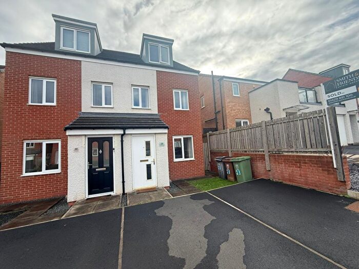 3 Bedroom Semi Detached House For Sale In Celandine Gardens, Hartlepool, TS26