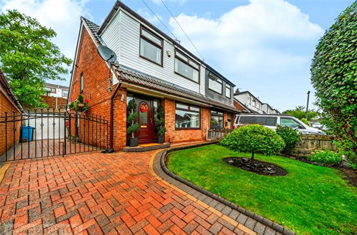 3 Bedroom Semi Detached House For Sale In Borrowdale Close, Royton, Oldham, Greater Manchester, OL2