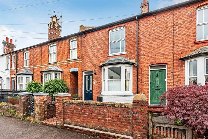 2 Bedroom Terraced House For Sale In Rothes Road, Dorking, RH4