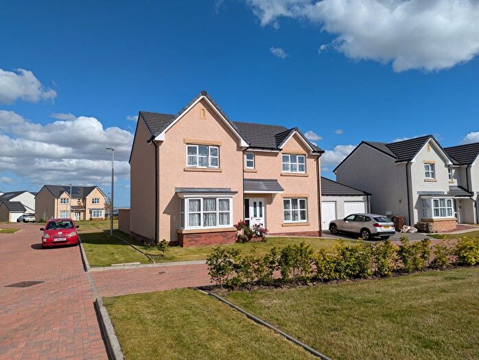 4 Bedroom Detached House To Rent In Damselfly View, Edinburgh, EH17