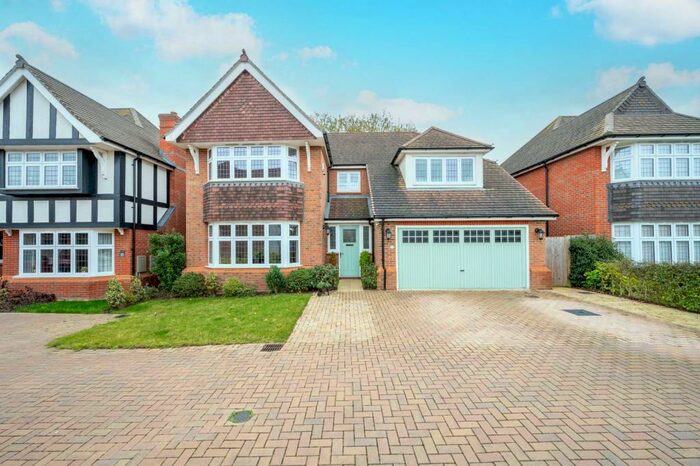 5 Bedroom House To Rent In Jopling Road, Bisley, Woking, GU24