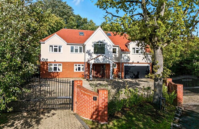 7 Bedroom Detached House For Sale In Widworthy Hayes, Hutton Mount, Brentwood, CM13