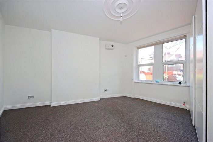 2 Bedroom Flat To Rent In King Edward Street, Gateshead, NE8
