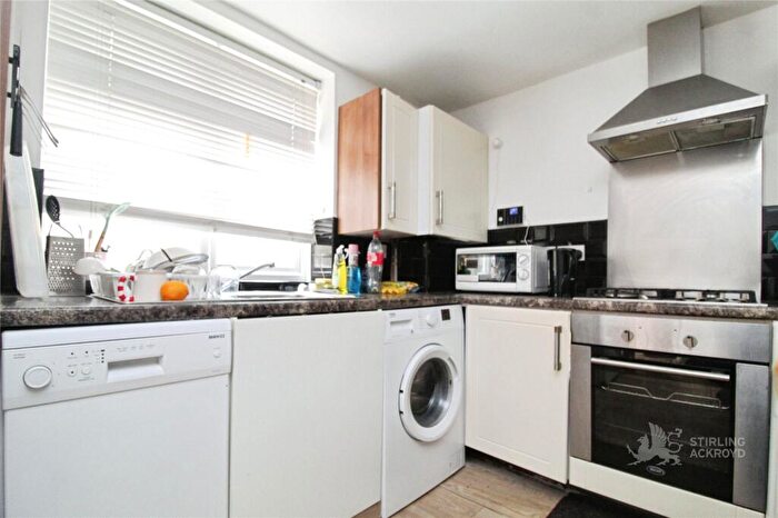 2 Bedroom Terraced House To Rent In Cobblestone Place, Croydon, CR0