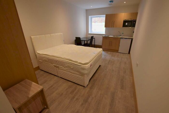 Studio To Rent In Colindale Avenue, Colindale, NW9