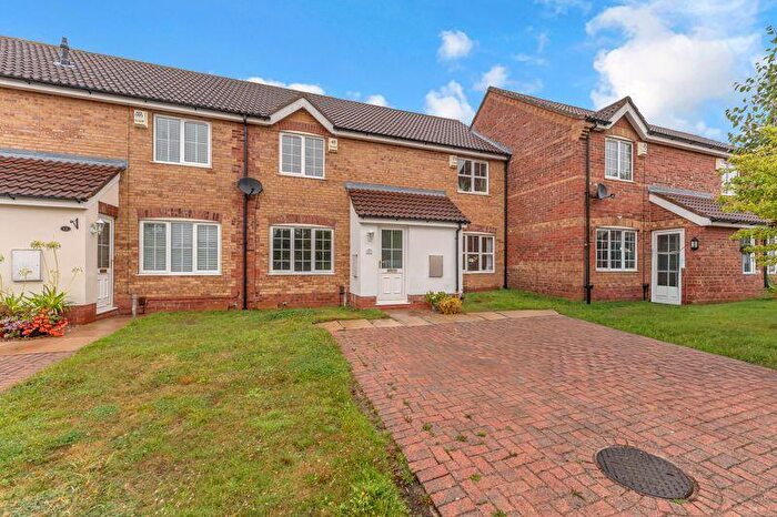 2 Bedroom Terraced House To Rent In Farmhouse Mews, New Waltham, DN36