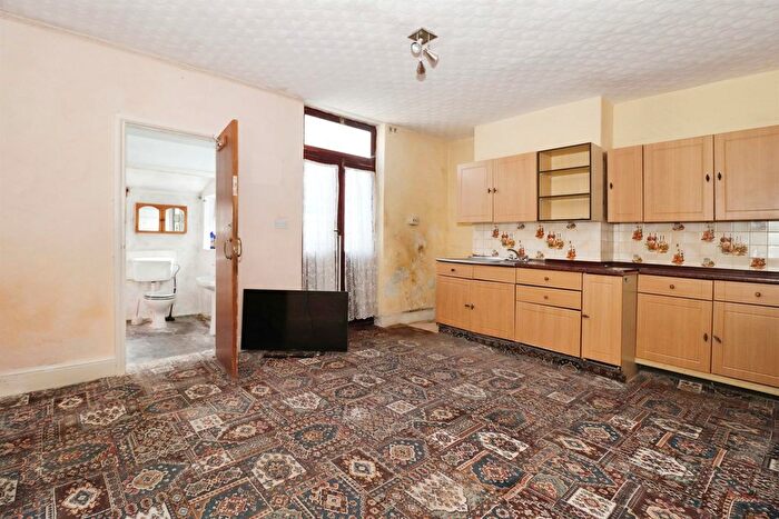 3 Bedroom Terraced House For Sale In Bellevue Road, St. George, Bristol, BS5