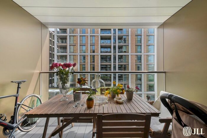 2 Bedroom Flat To Rent In Palmer Road, London, SW11