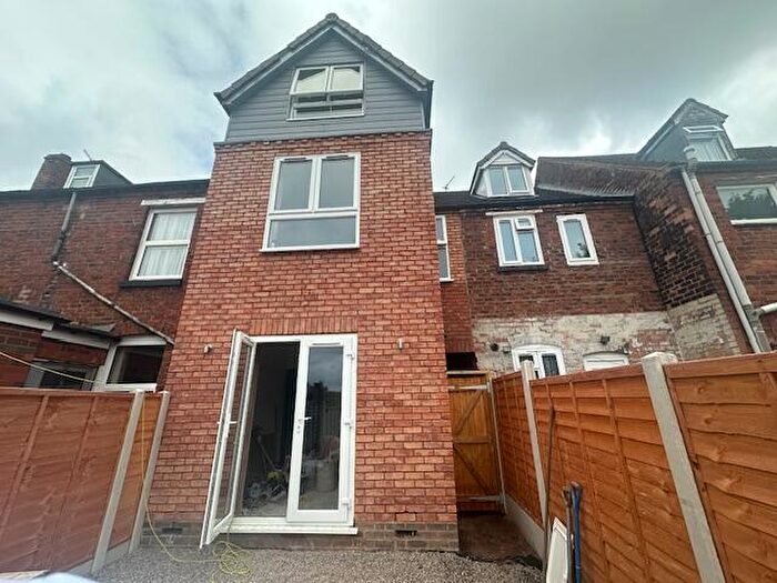 3 Bedroom House To Rent In Long Acre, Kidderminster, DY10