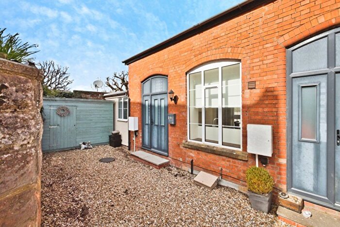 3 Bedroom End Terrace House For Sale In Water Street, Martock, Somerset, TA12