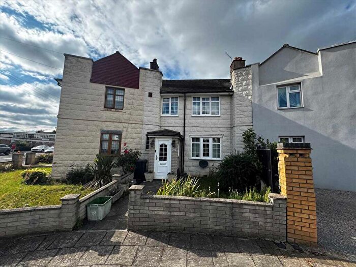 3 Bedroom Terraced House To Rent In Tomswood Hill, Chigwell, Chigwell, IG6