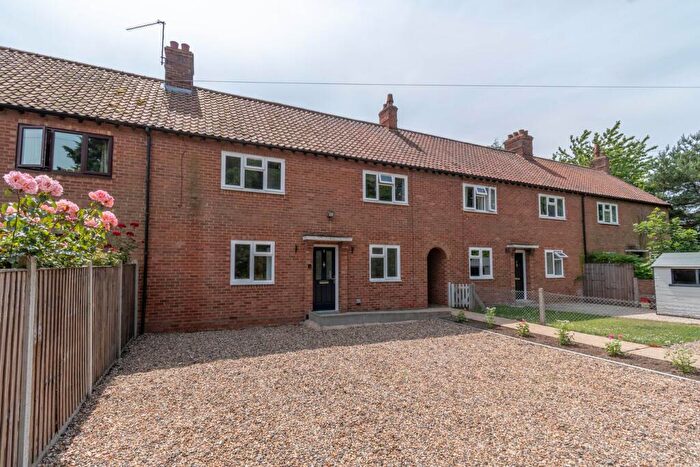 3 Bedroom Terraced House For Sale In Rectory Road, Whissonsett, NR20