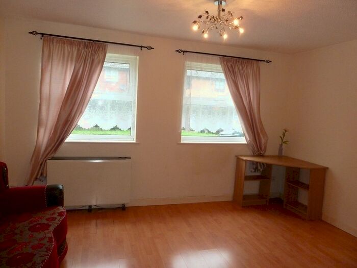 1 Bedroom Flat To Rent In Boultwood Road, Beckton, London, E6