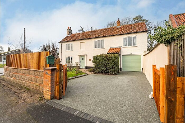 3 Bedroom Detached House For Sale In Church Lane, Northwold, IP26