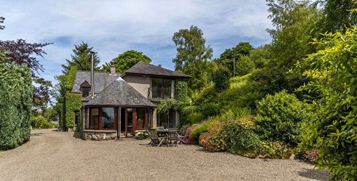 5 Bedroom Equestrian Property For Sale In Woodlands Croft, Dyce, Aberdeen, AB21